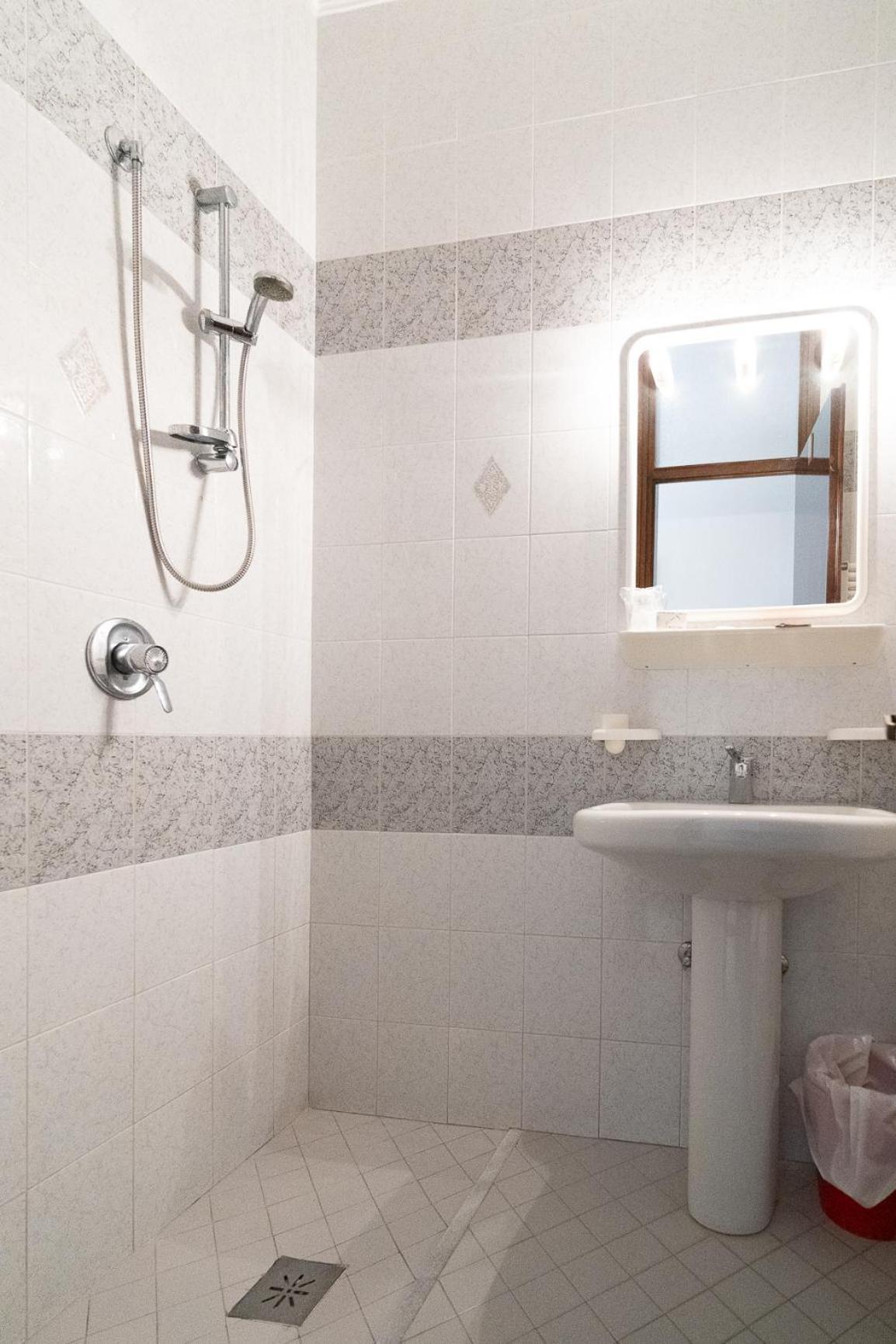 Easy Hotel Meryon Sottomarina Room photo